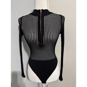 Hera Collection Black Pointelle Knit Quarter Zip Long Sleeve Bodysuit M Clubing